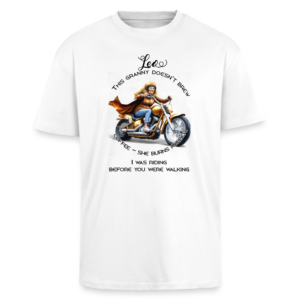 leijona mummo ei keitä kahvia - Paksu Oversized T-paita - valkoinen