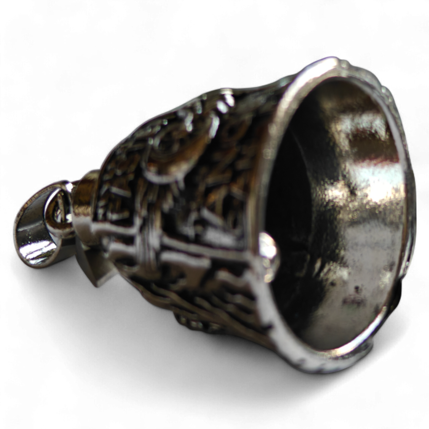 Pirunkello - Motoristin suojakello: never drive faster than guardian angel