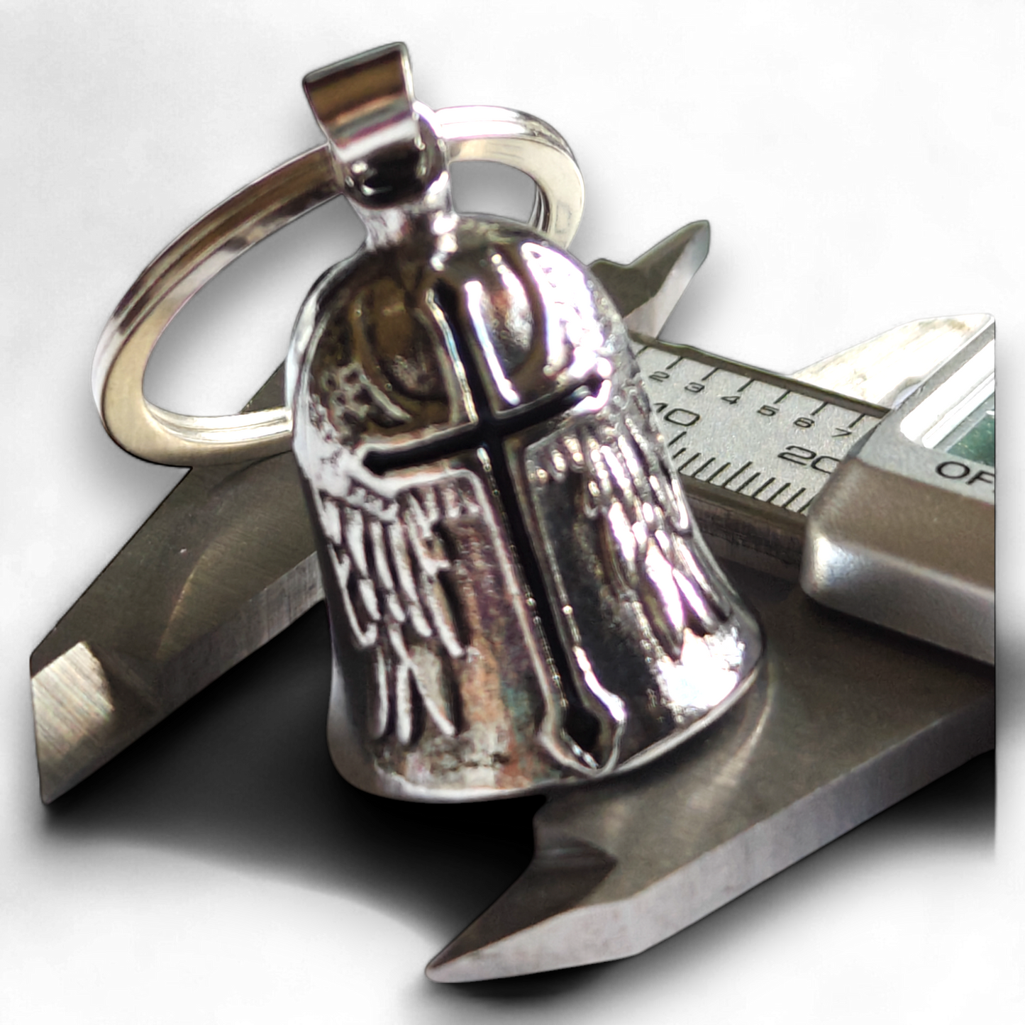 Pirunkello - Motorist's protective watch: middle age