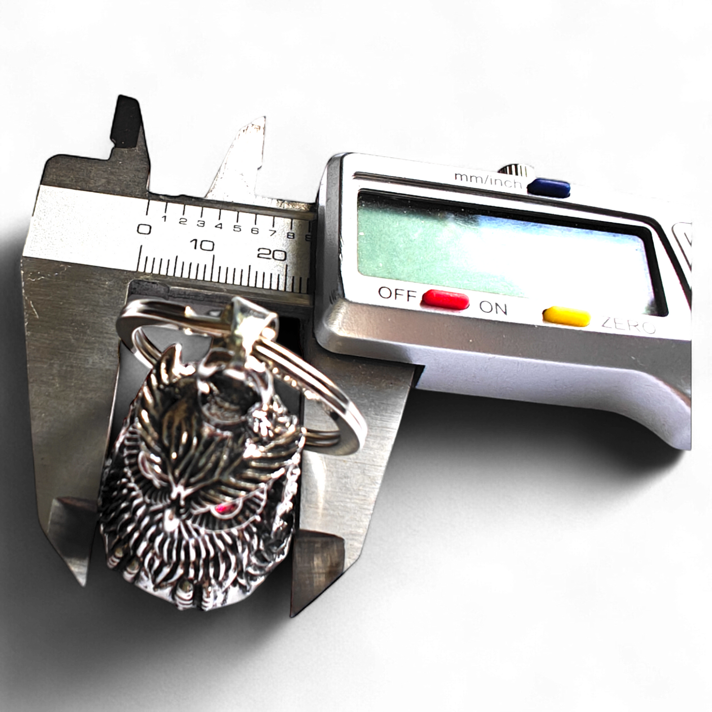 Pirunkello - Motorist's protective watch: middle age