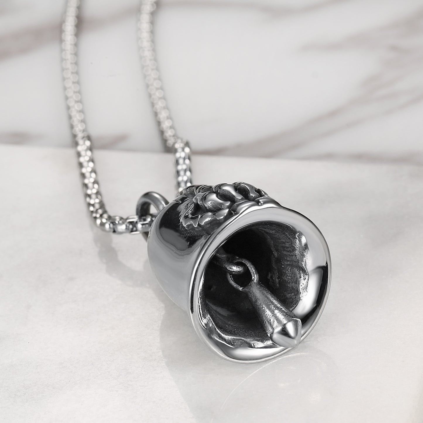 Pirunkello - Motoristin suojakello: keskari