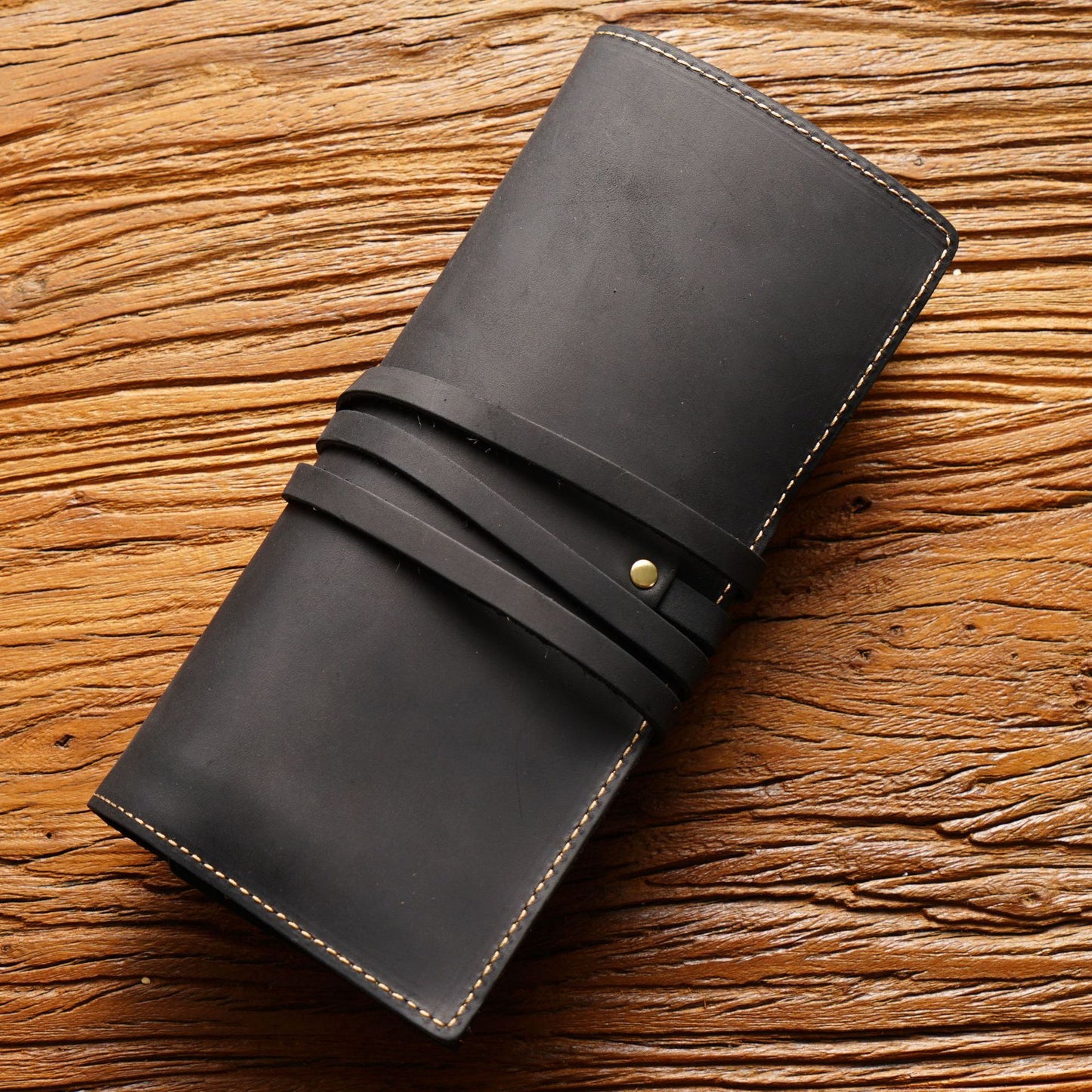 Nahkapenaali kietaisu mallia - crazy horse