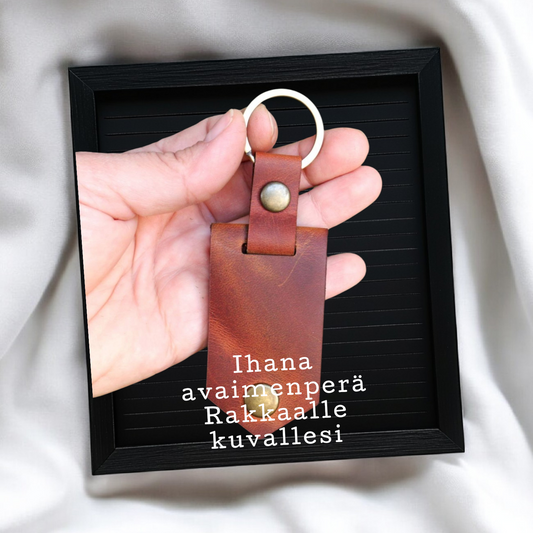 Avaimenperä nahkaa + oma kuva-aihe - Liedossa tehtyjä