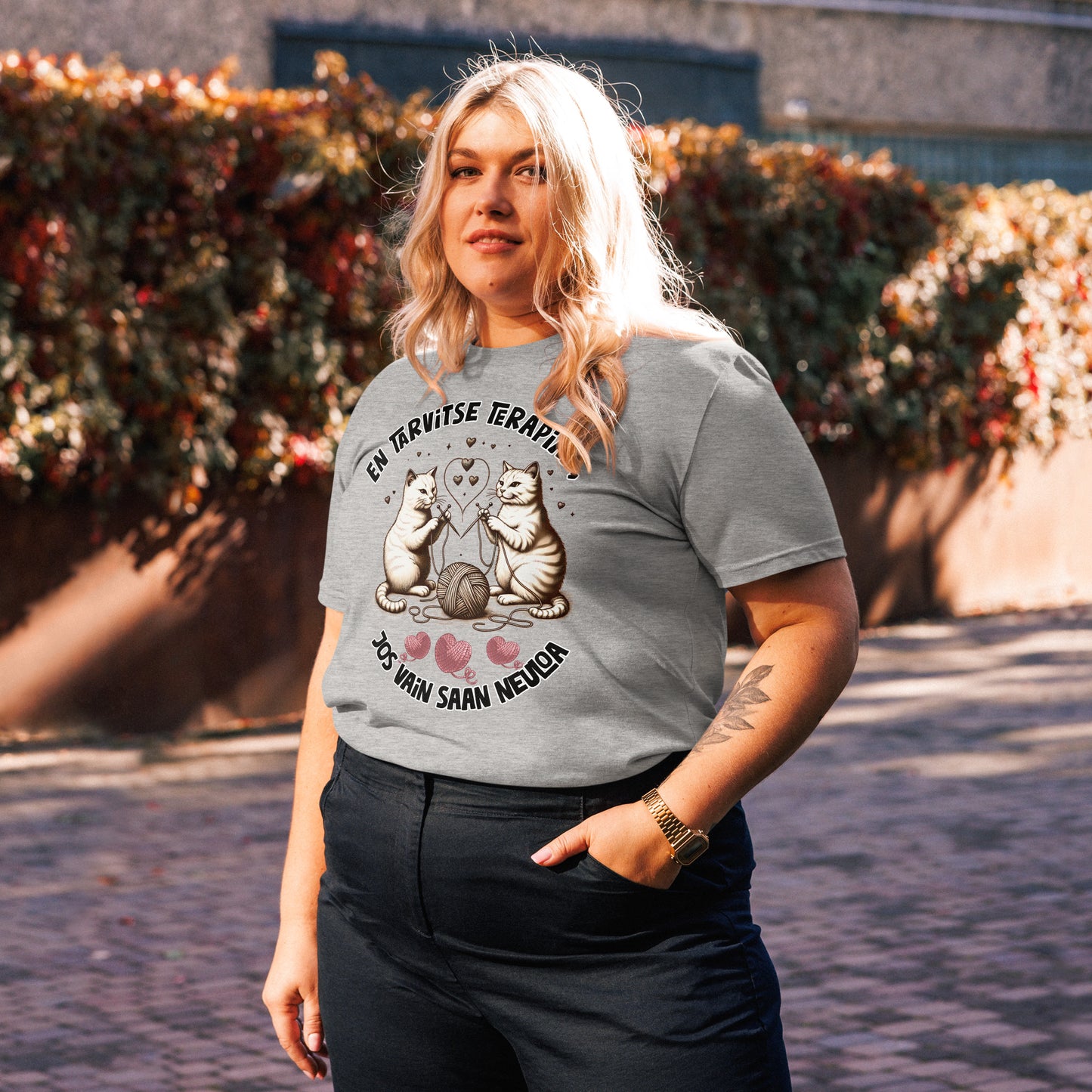 En tarvitse terapiaa, jos vain saan kutoa - Unisex t-paita