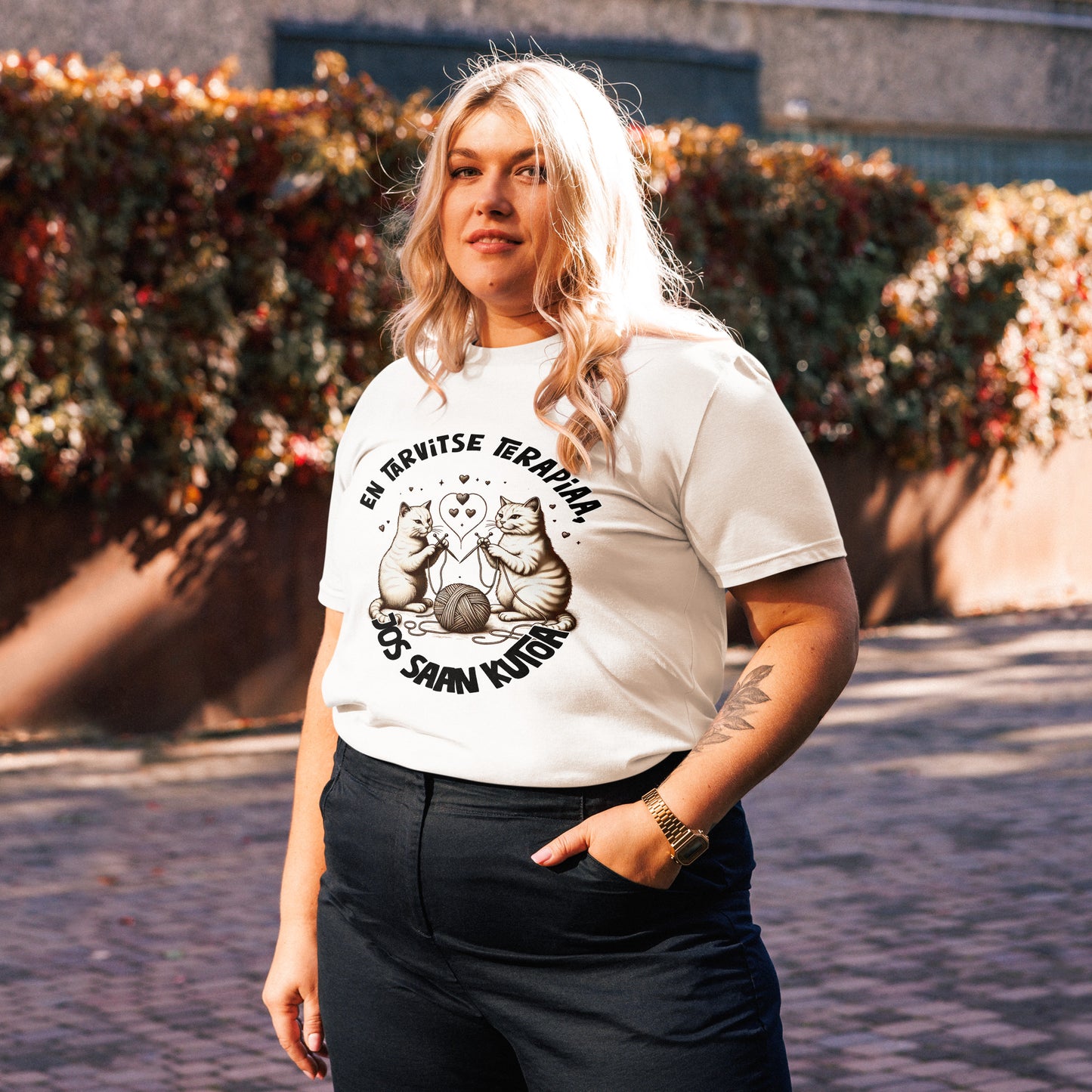 En tarvitse terapiaa, jos vain saan kutoa - Unisex t-paita