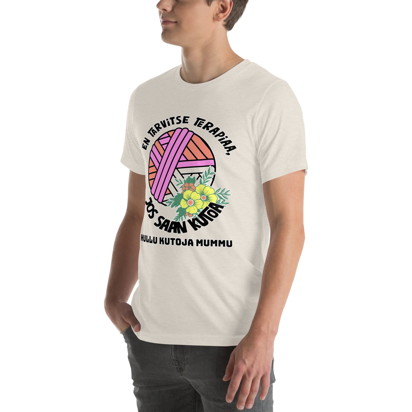 Unisex t-paita: En tarvitse terapiaa, jos vain saan kutoa + lisää tekstiä