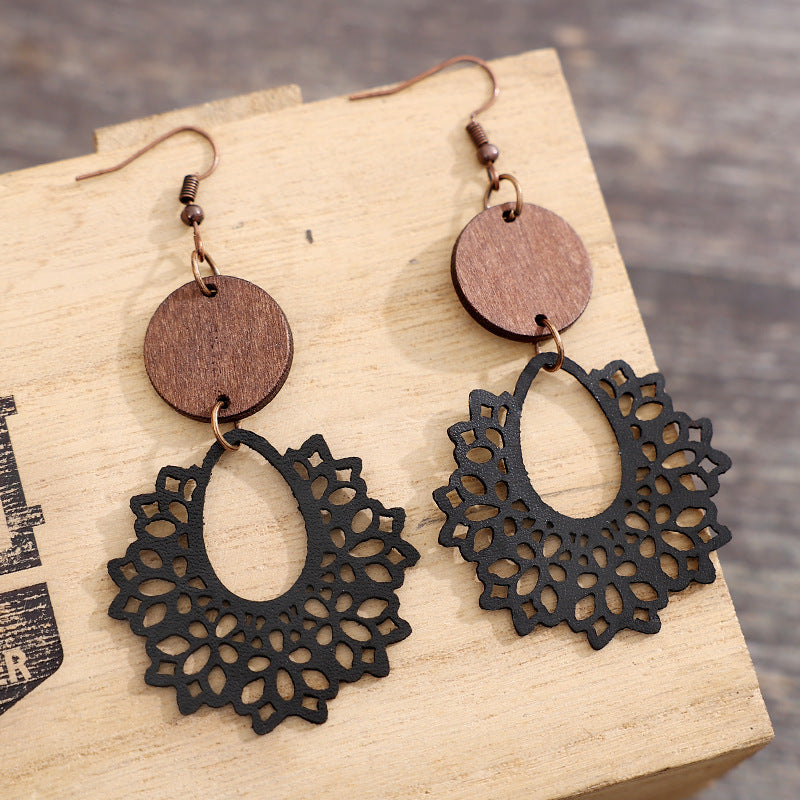 Retro Patchwork Wooden Round Hollow Leather Earrings