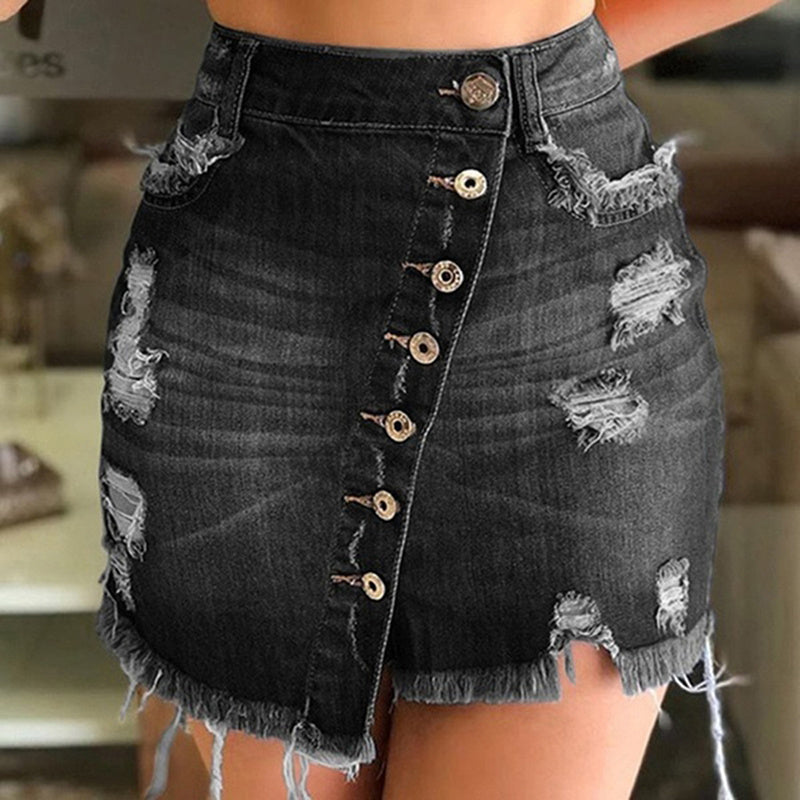 Hip-hugging denim skirt