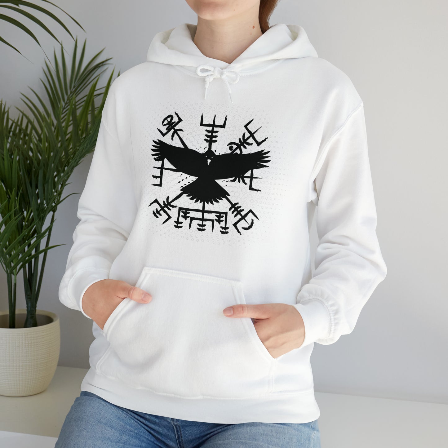 hoodie made of strong cotton - vegvisir raven