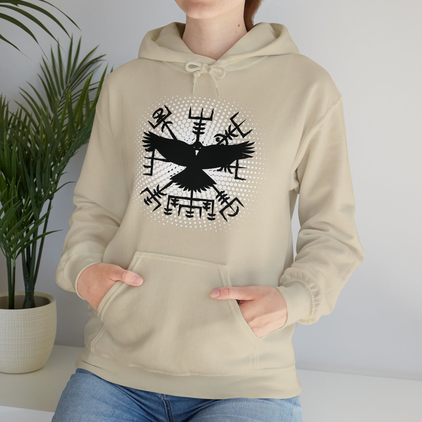 hoodie made of strong cotton - vegvisir raven