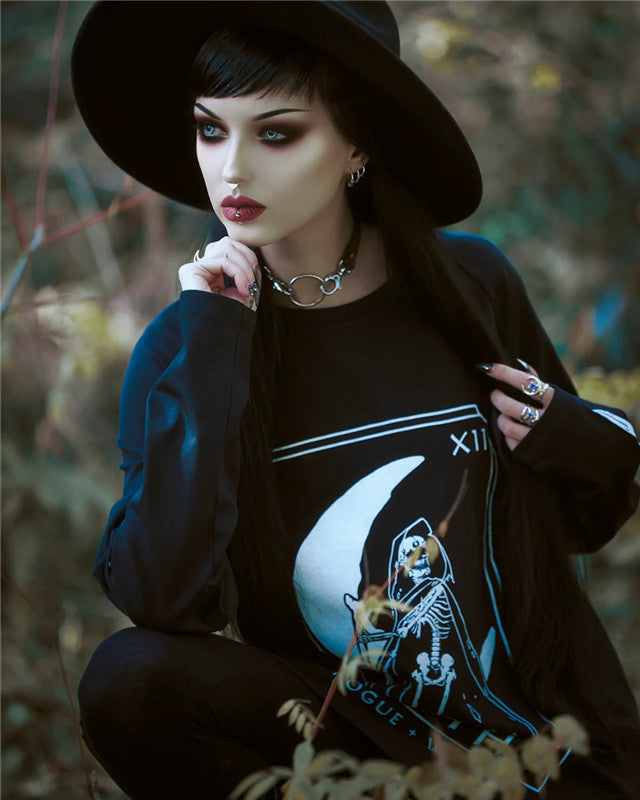 Autumn And Winter Gothic Dark Moon Letter Printing Round Neck And Long Pattern Sweater