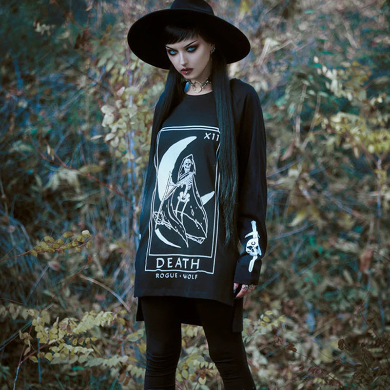 Autumn And Winter Gothic Dark Moon Letter Printing Round Neck And Long Pattern Sweater