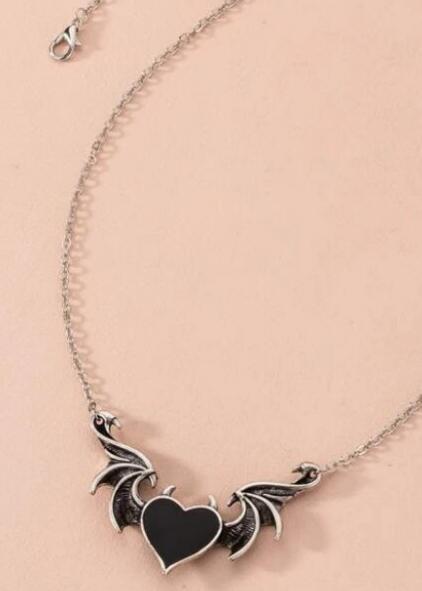 Wing Gothic necklace