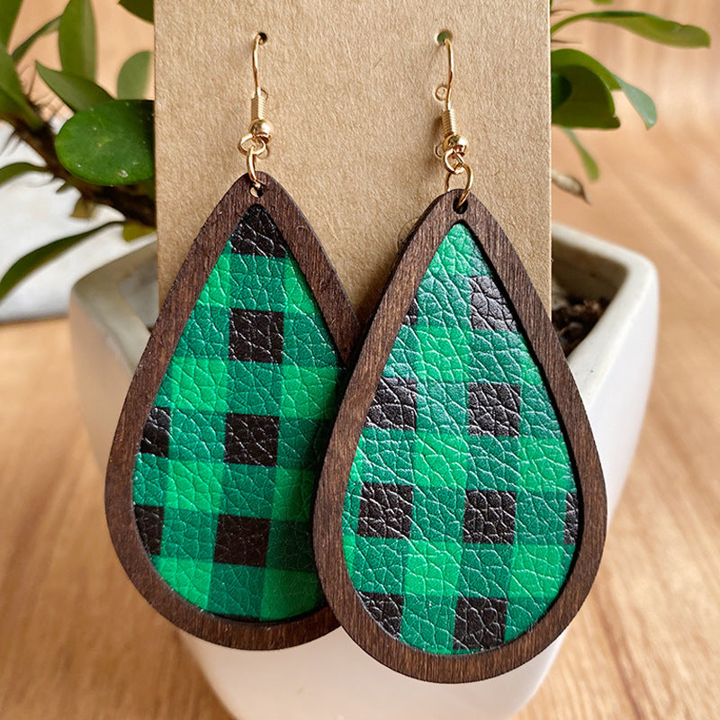 Christmas PU Leather Litchi Pattern Wooden Frame Earrings