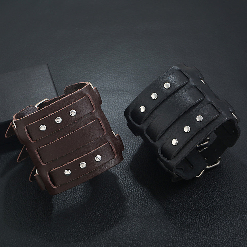 Studded Punk Wide Leather Leather Bracelet Exaggerated