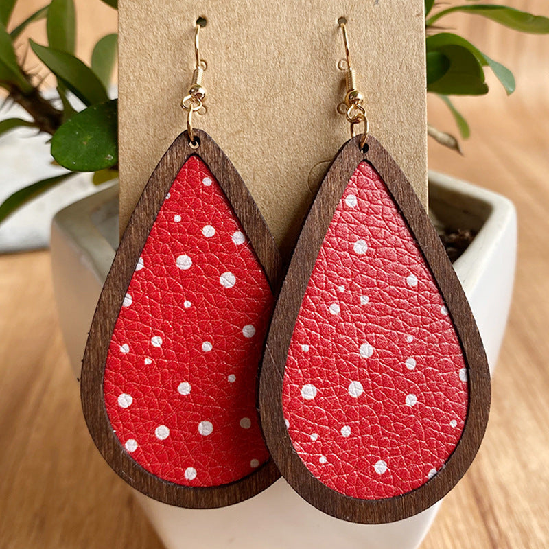 Christmas PU Leather Litchi Pattern Wooden Frame Earrings